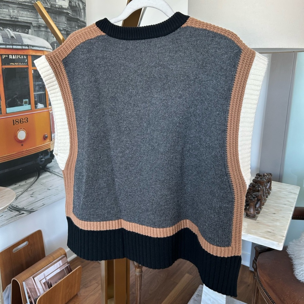 ME+EM Gray and Black Crew Neck Sweater - Picture 9 of 10